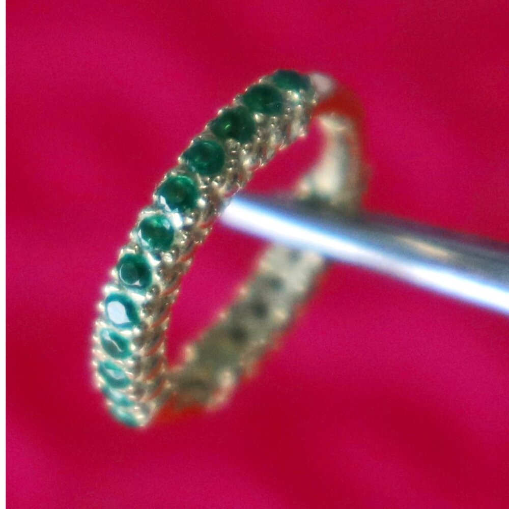 SOLID 14K YELLOW GOLD 10mm hinge hoop / clicker Green CZ 16g